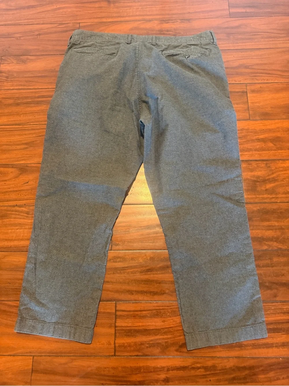 Men’s J. Crew  Cotton Chinos pants sizes 36x32